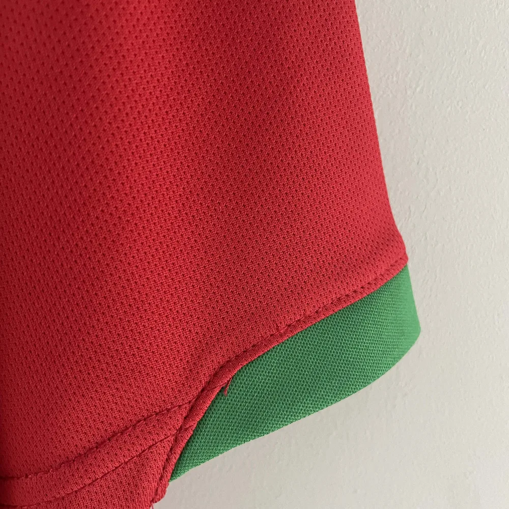 Portugal 2006 Retro Portugal Home Football Shirt 2006 — 9