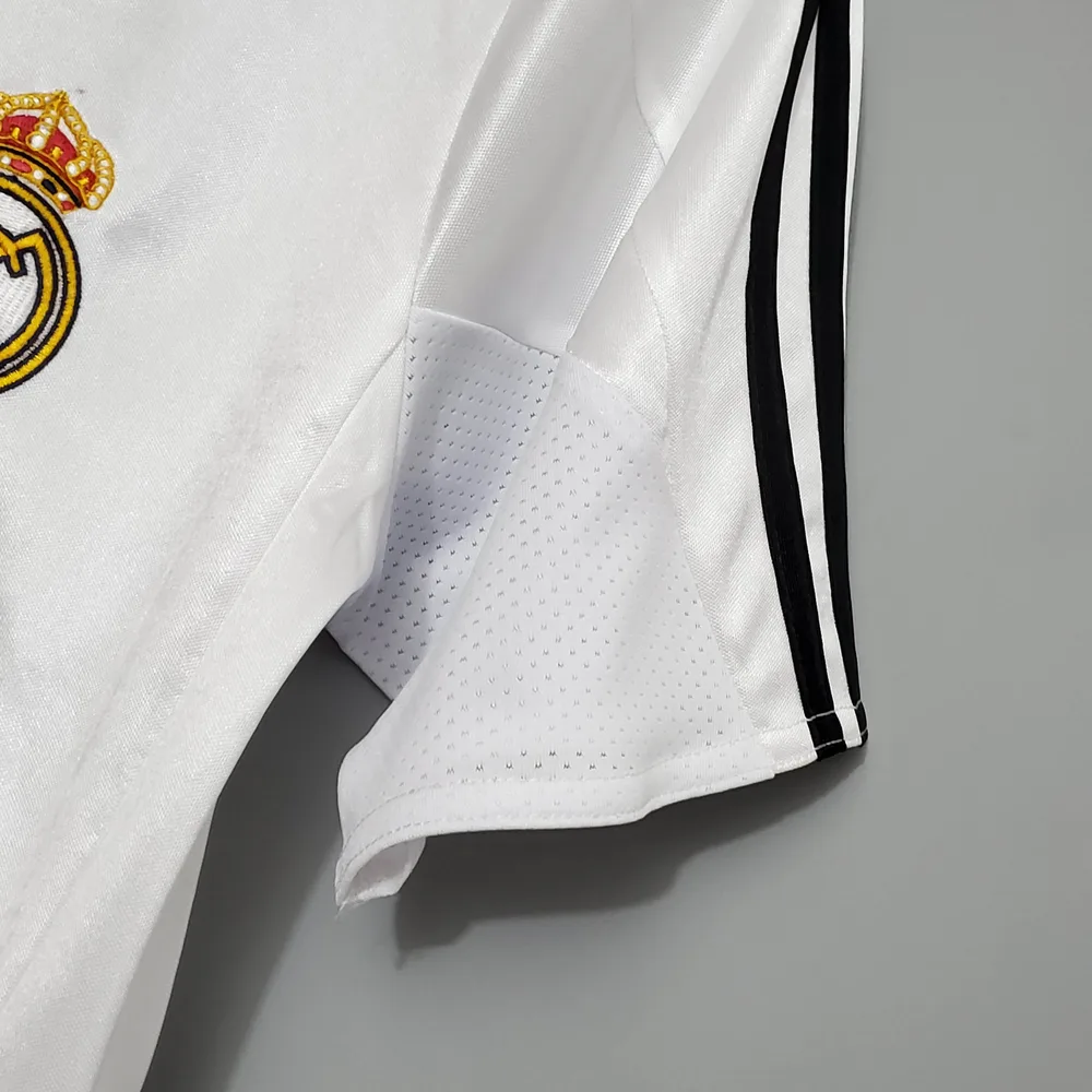Real Madrid 2004/2005 Retro Real Madrid Local 2004/2005 — 8