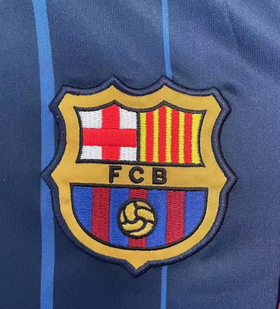 Barcelona 2004/2005 Retro Barcelona Visitante Camiseta de fútbol 2004/2005 — 5