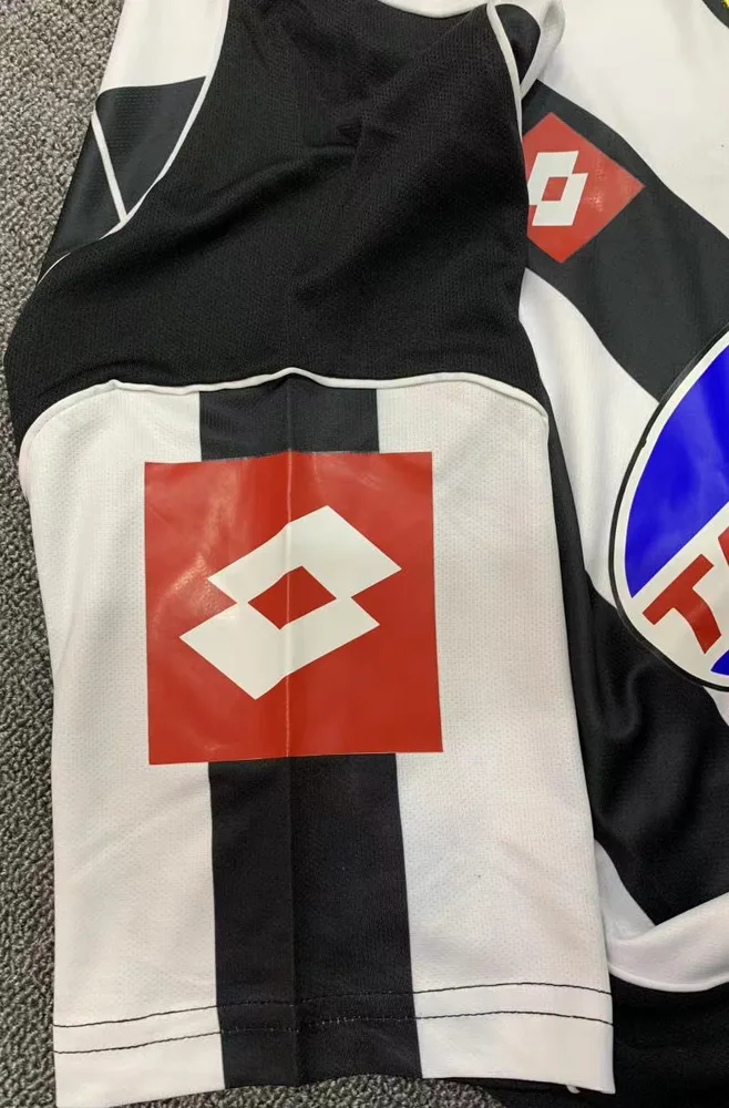 Juventus 2002/2003 Retro Juventus Home Soccer Jersey 2002/2003 — 6