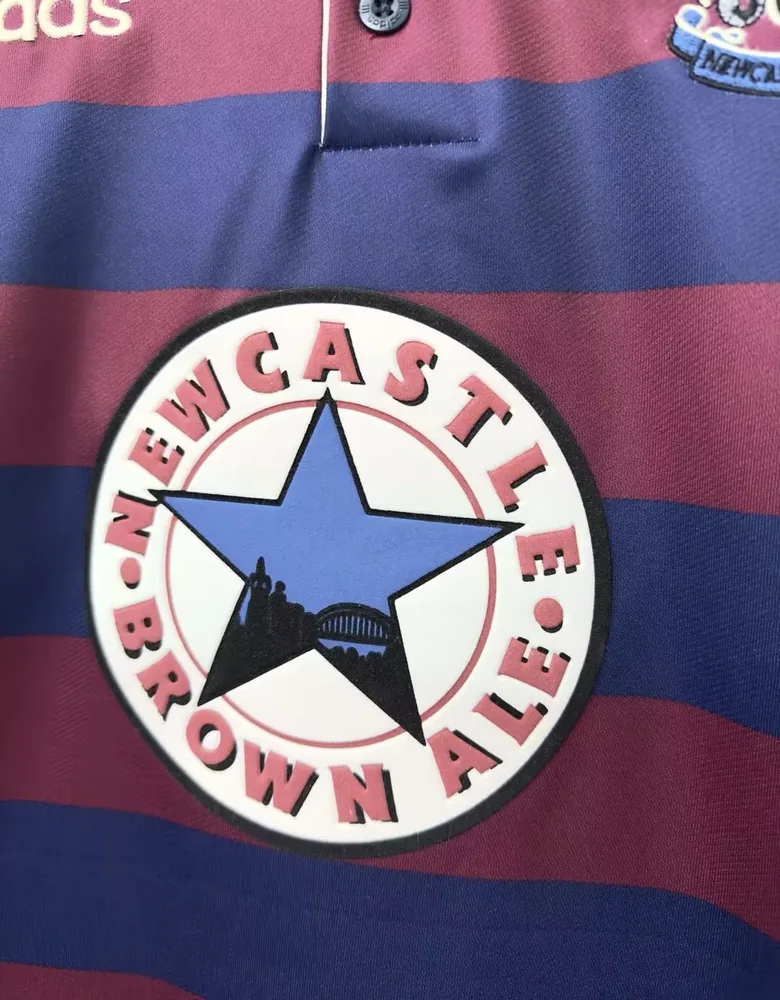Newcastle 1995/1997 Retro Newcastle United Away Football Shirt 1995/1997 — 3