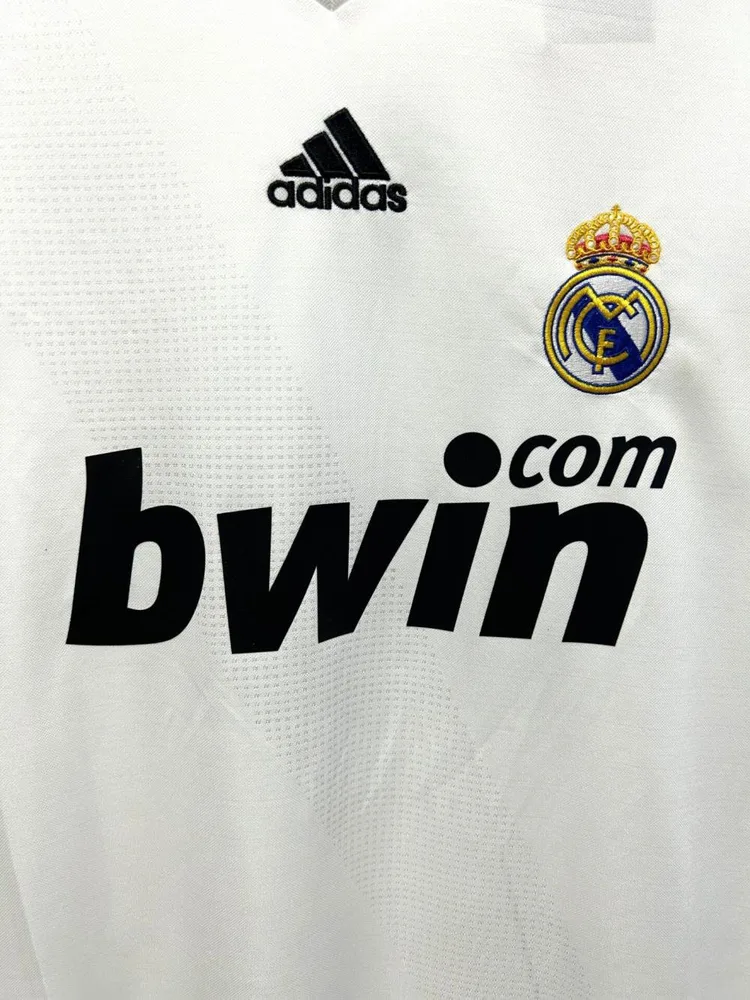 Real Madrid 2008/2009 Retro Real Madrid Home Football Shirt 2008/2009 — 7