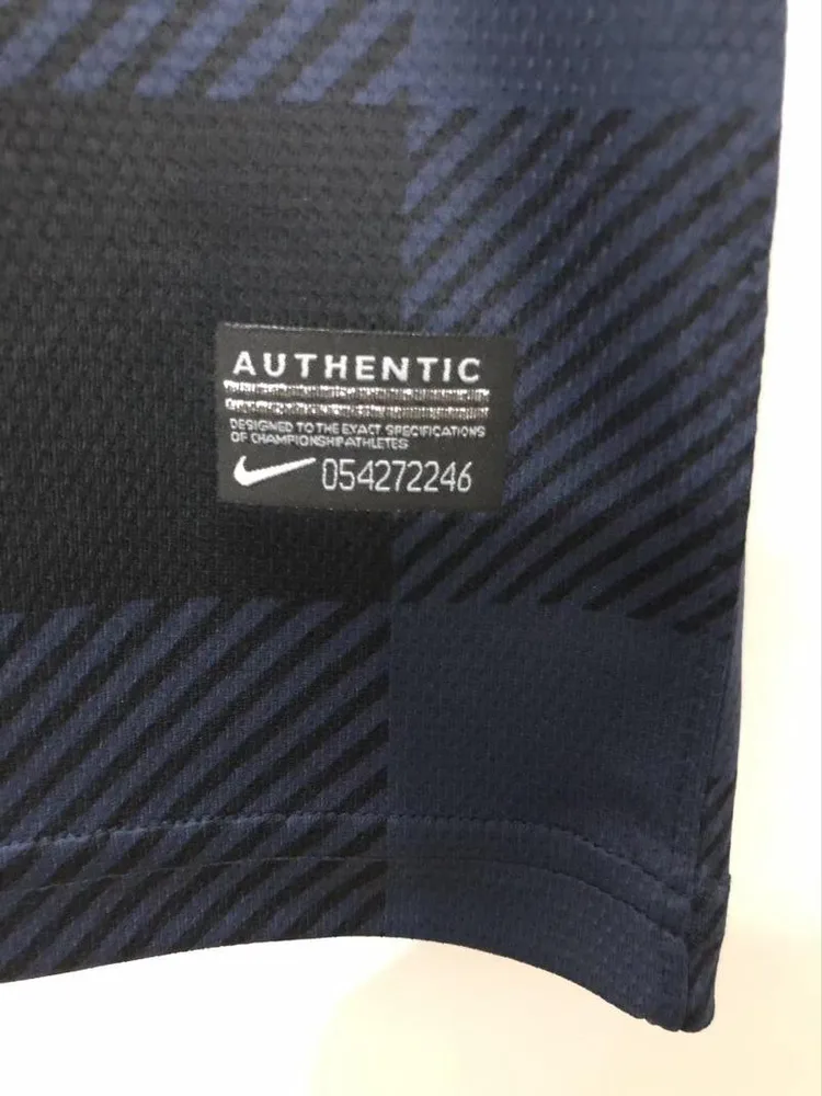 Manchester United 2013/2014 Retro Manchester United Away Football Shirt 2013/2014 — 7