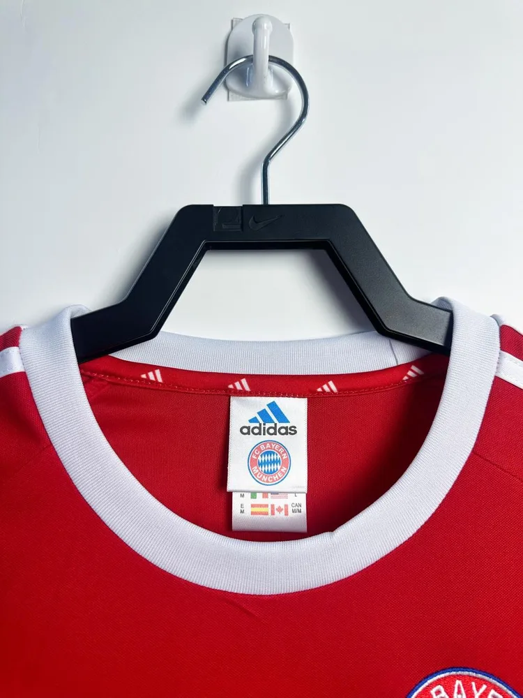 Bayern Munich 2001/2002 Retro Bayern Munich Home Football Jersey 2001/2002 — 3