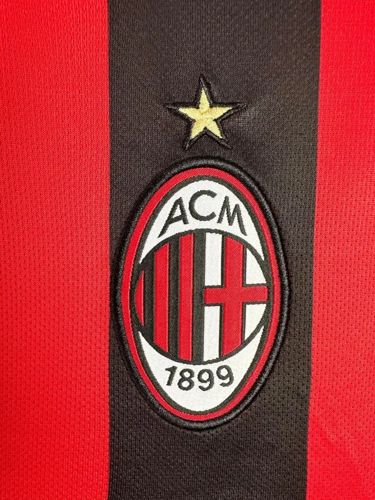 AC Milan 2003/2004 Retro AC Milan Home Football Shirt 2003/2004 — 6