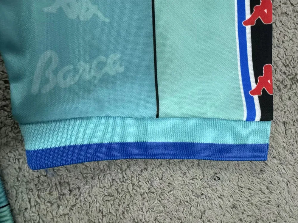 Barcelona 1996/1997 Retro Barcelona Away Football Shirt Kids Size 1996/1997 — 3