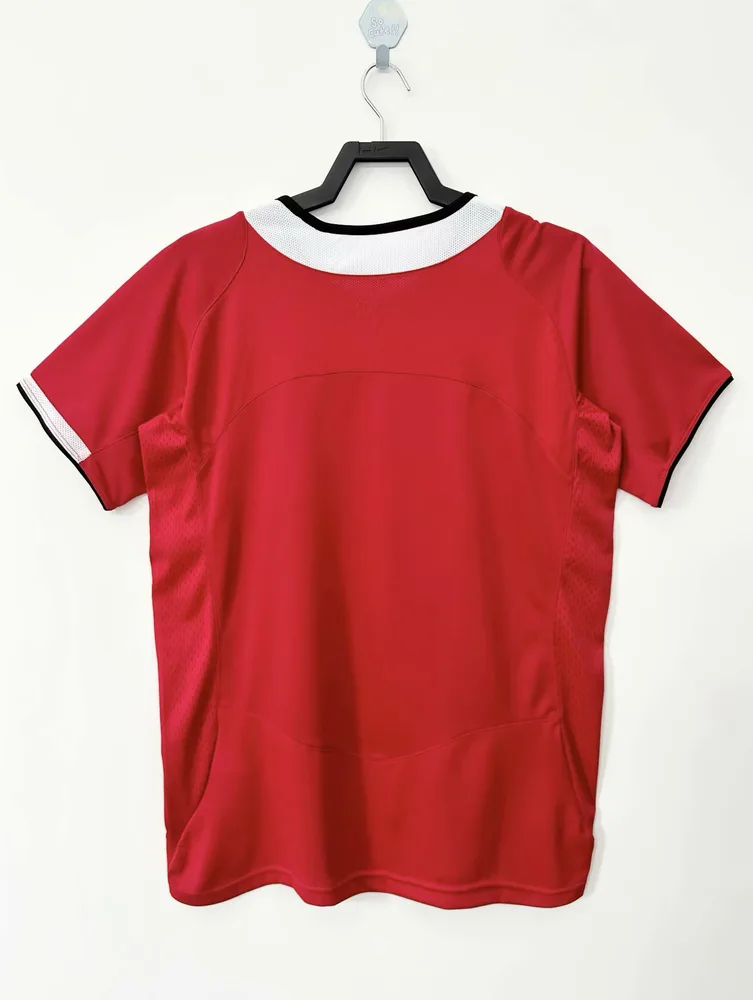 Manchester United 2005/2006 Retro Manchester United Home Football Shirt 2005/2006 — 2