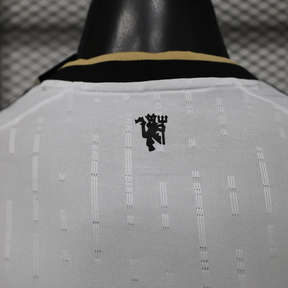 Manchester United 2026/2027 Player Version Manchester United Special Edition White Football Jersey 2026/27 — 4