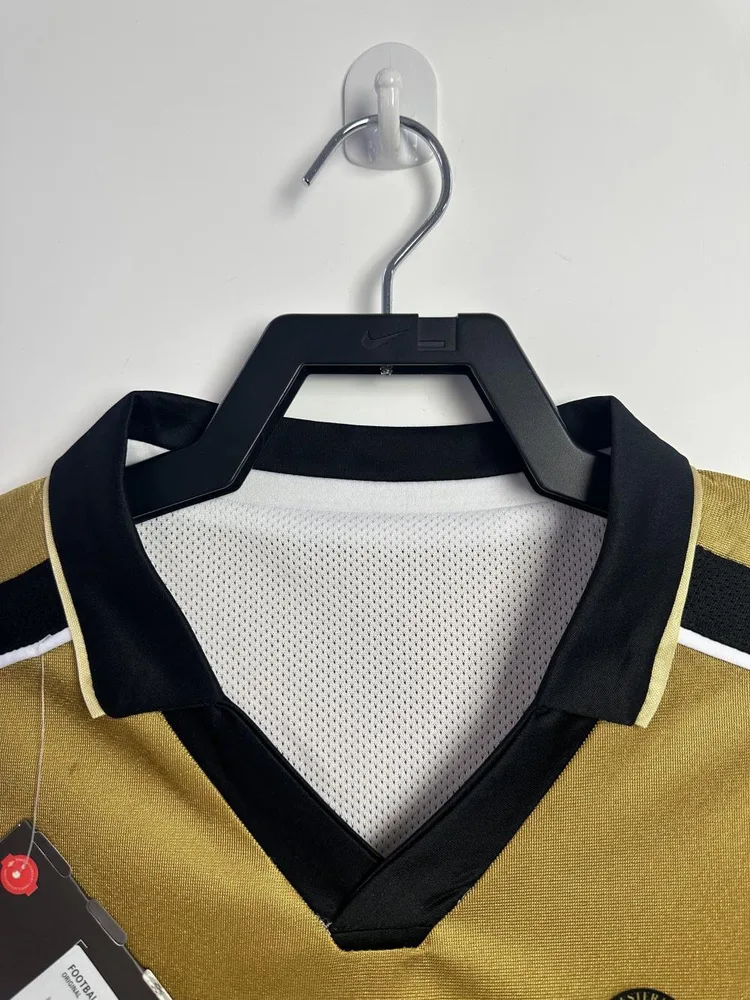 Manchester United 2001-2002 Retro Manchester United Double-sided Centennial Edition Football Shirt 2001/2002 — 4