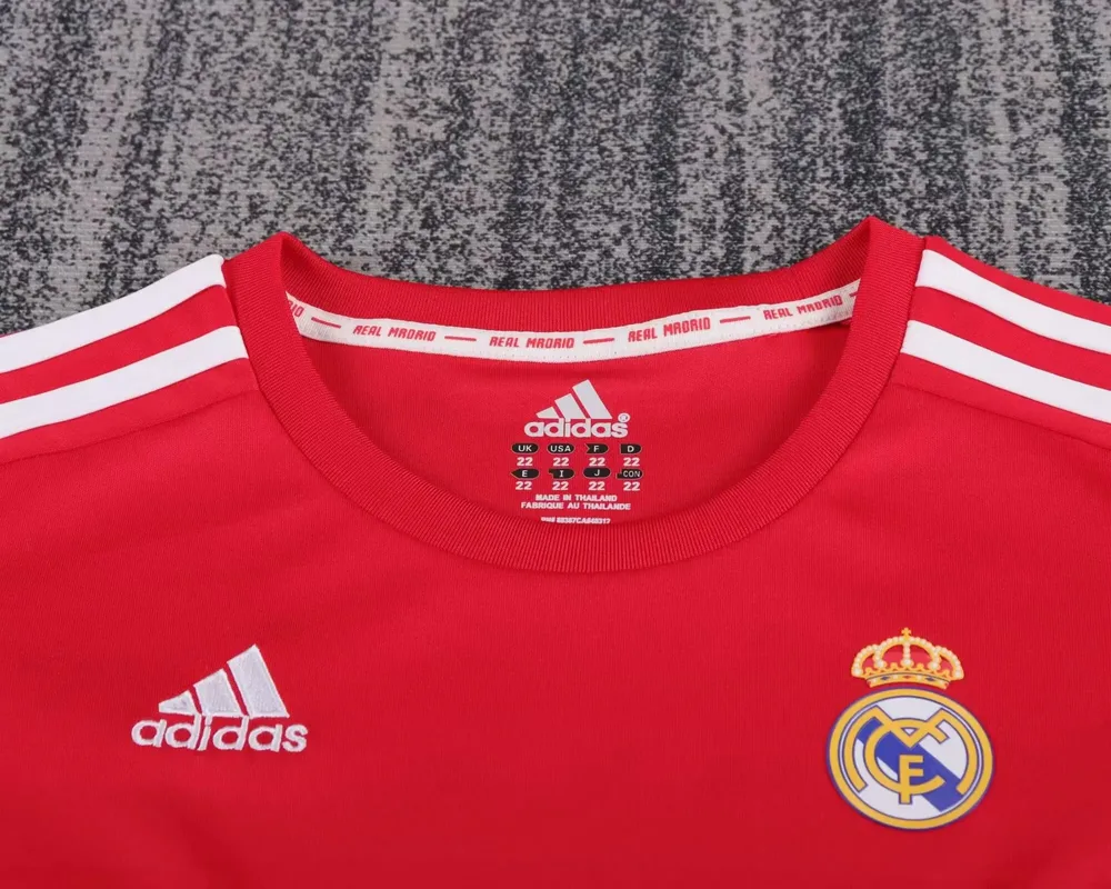 Real Madrid 2011/2012 Retro Real Madrid Third Away Football Shirt Kids Size 2011/2012 — 3