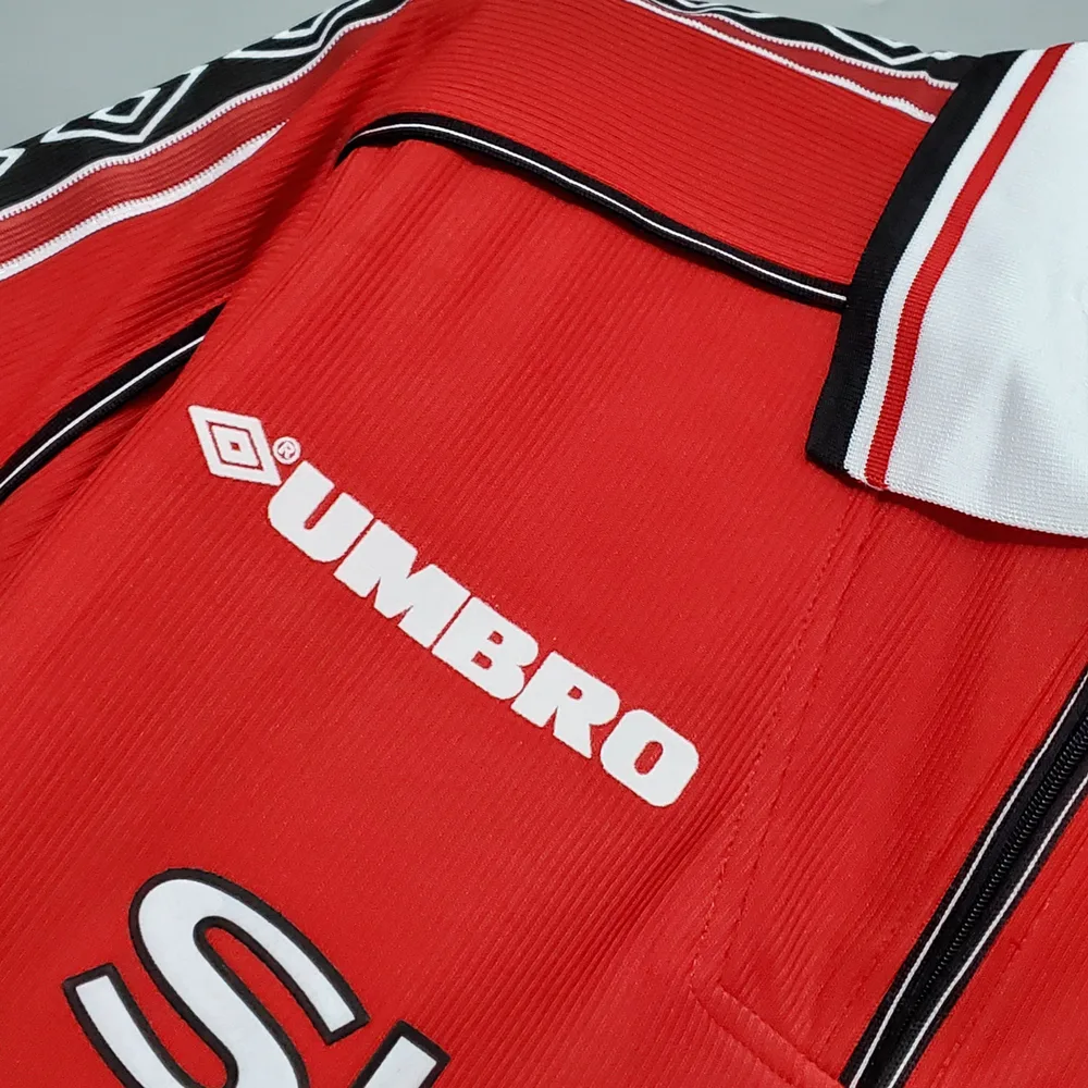 Manchester United 1998/1999 Retro Manchester United Home Football Shirt 1998/1999 — 4