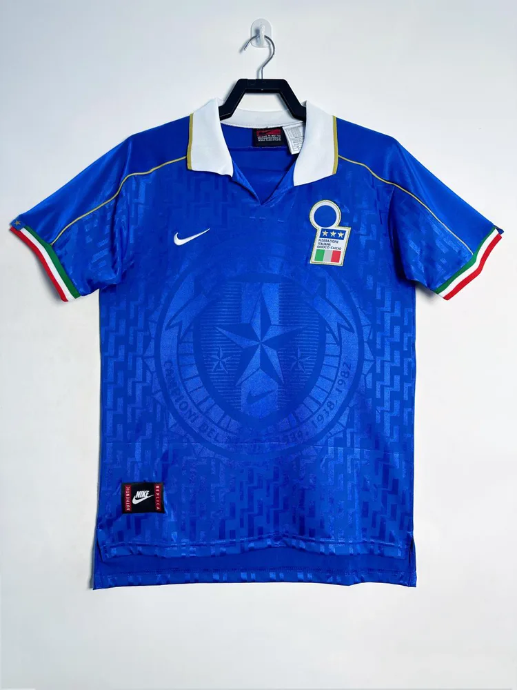 Italy 1995 Retro Italy Local Camiseta de fútbol 1995