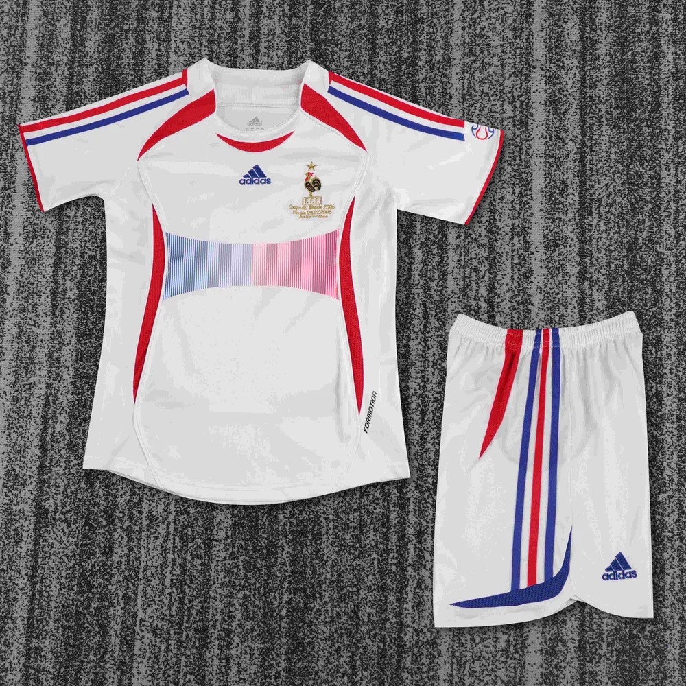 France 2006 Retro France Away Football Shirt Kids Size 2006