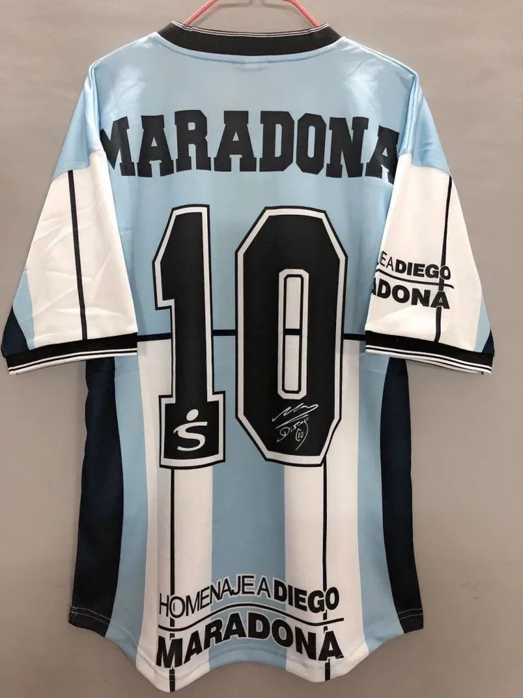 Argentina 2001 Retro Argentina National Team Maradona Commemorative Jersey 2001 — 2