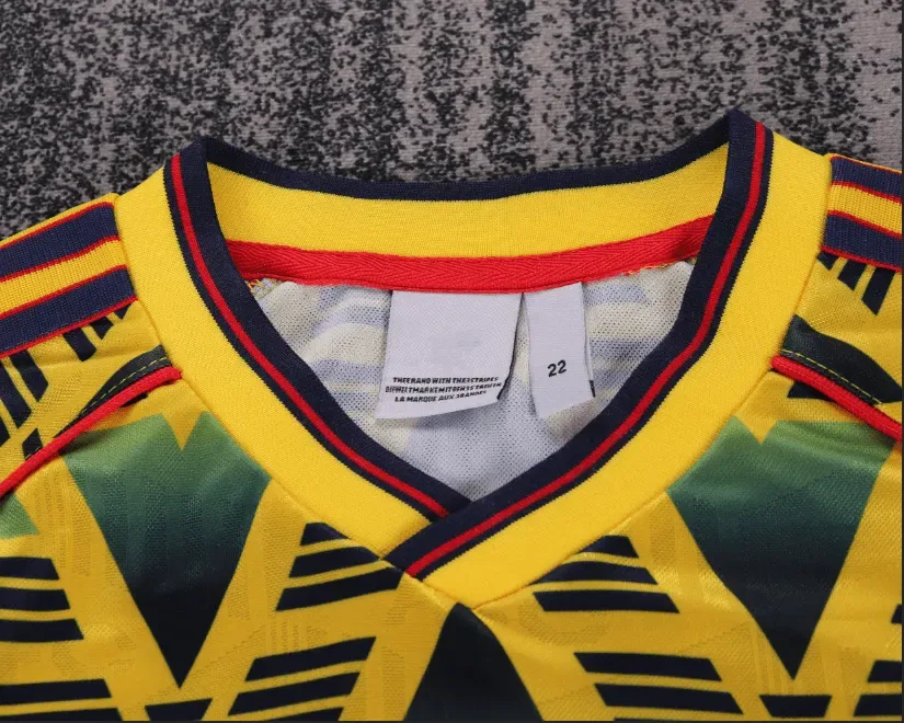 Arsenal 1991-1993 Retro Arsenal Away Football Shirt Kids Size 1991/1993 — 3