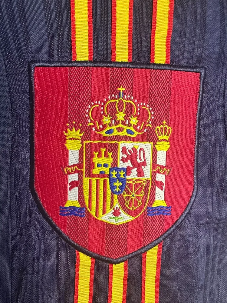 Spain 1996 Retro Spain Away Soccer Shirt 1996 — 4