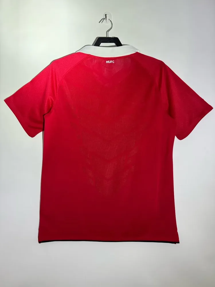 Manchester United 2010/2011 Retro Manchester United Local Camiseta de fútbol 2010/2011 — 2