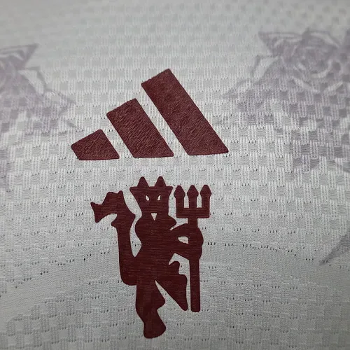 Manchester United 2026/2027 Versión jugador Manchester United Tercera Visitante Camiseta de fútbol 2026/27 — 5