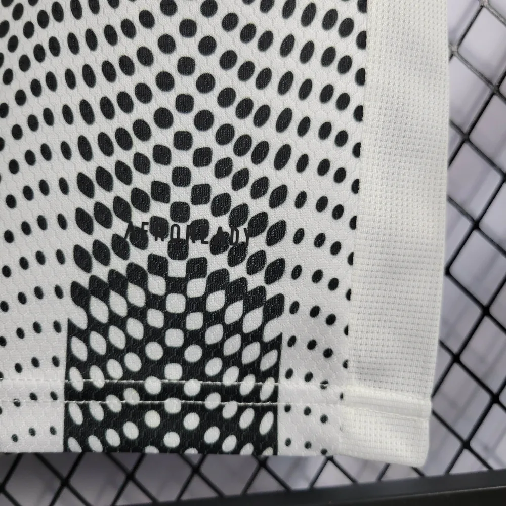 Juventus 2019/2020 Retro Juventus Joint Edition Black and White Stripes Soccer Jersey 2019/2020 — 11