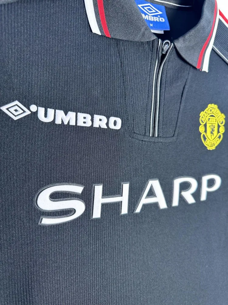 Manchester United 1998/1999 Retro Manchester United Away Football Shirt 1998/1999 — 4