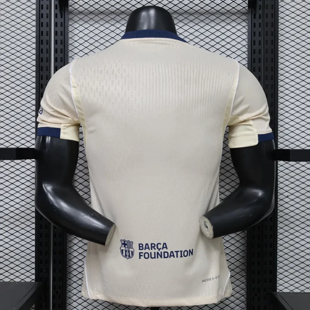 Barcelona 2026/2027 Versión jugador Barcelona Cuarta Visitante Camiseta de fútbol 2026/27 — 2