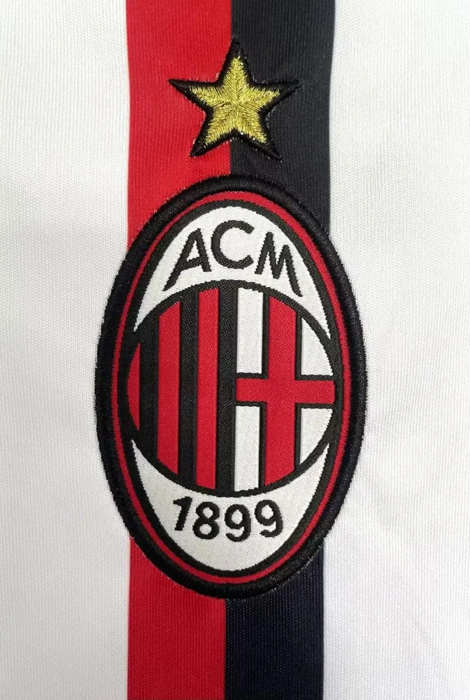 AC Milan 2011/2012 Retro AC Milan Away Football Shirt 2011/2012 — 6