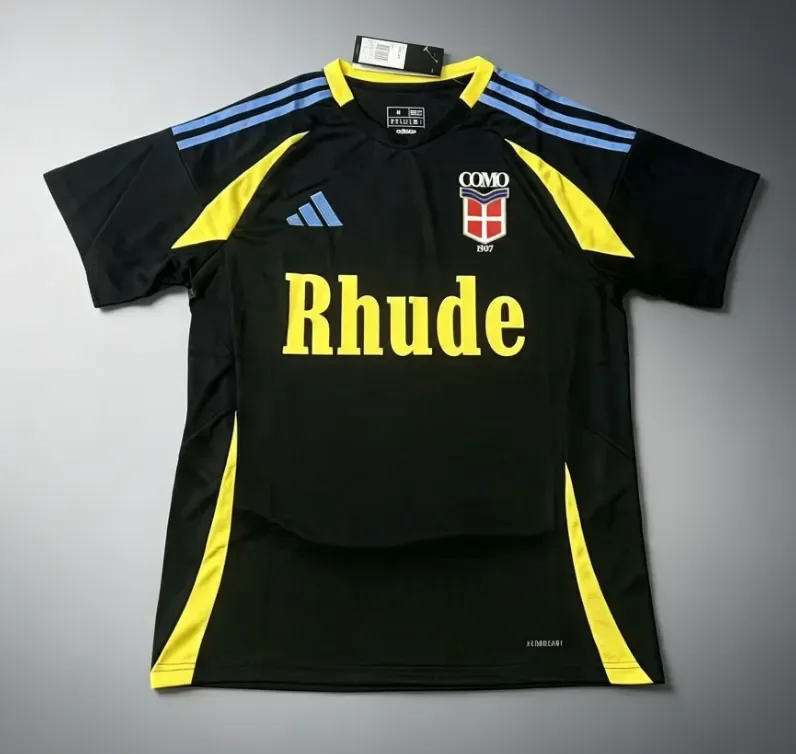 Como 2026/2027 Como Fourth Away Football Jersey 2026/27