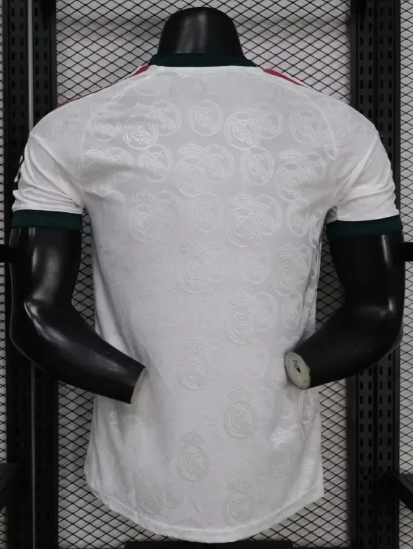 Real Madrid 2026/2027 Versión jugador Real Madrid Edición especial 04 Camiseta de fútbol 2026/27 — 2
