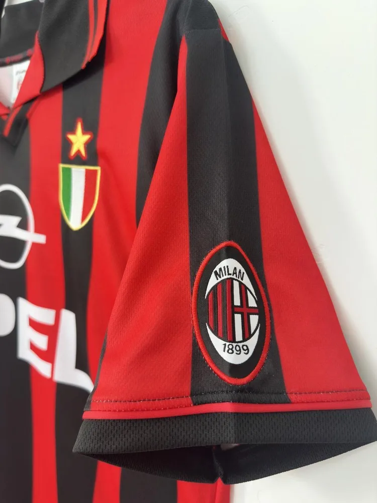 AC Milan 1996/1997 Retro AC Milan Home Football Shirt 1996/1997 — 10