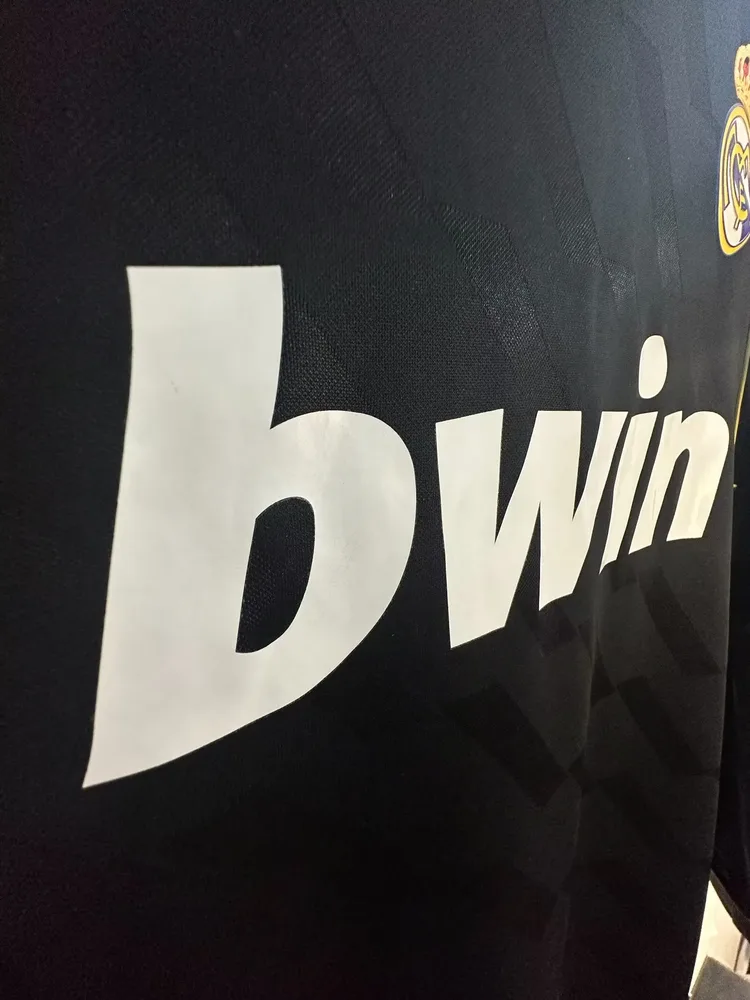 Real Madrid 2011/2012 Retro Long Sleeve Real Madrid Away Jersey 2011/2012 — 4