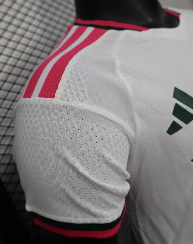 Real Madrid 2026/2027 Versión jugador Real Madrid Local Camiseta de fútbol 2026/27 — 6
