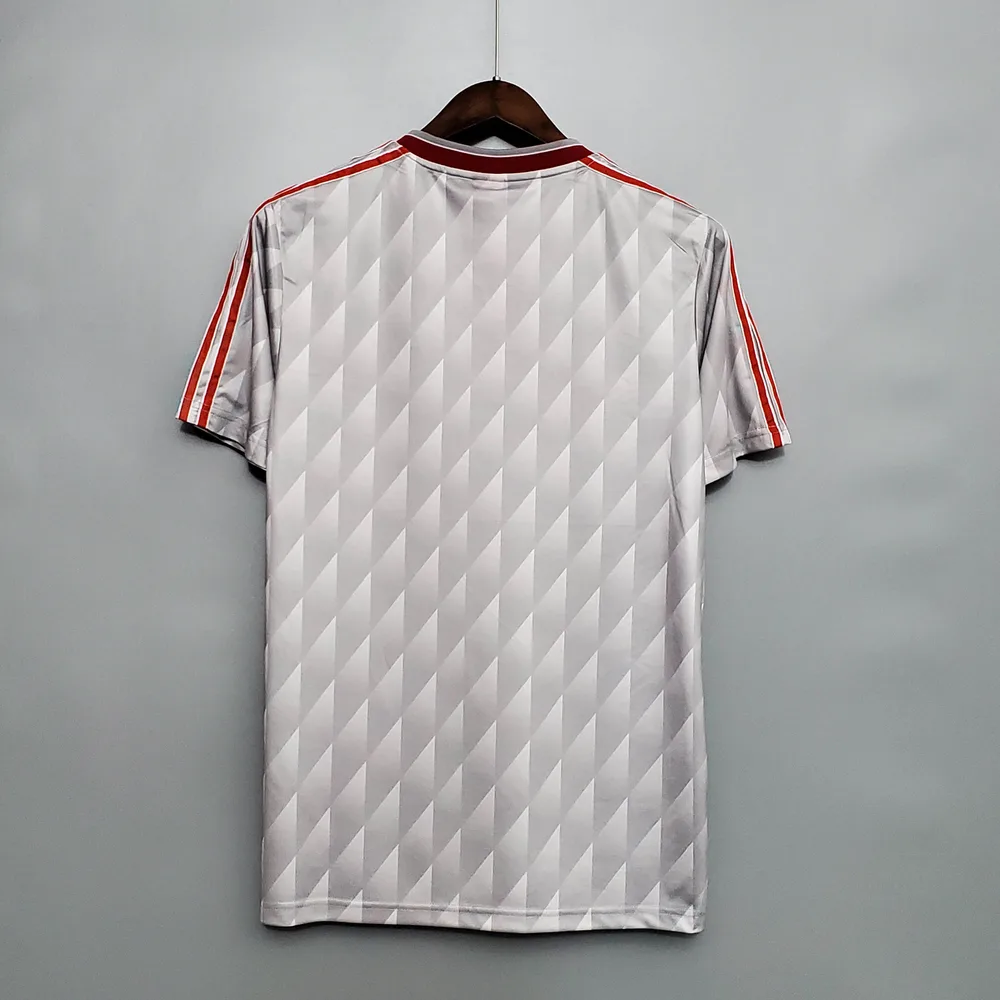 Liverpool 1989/1991 Retro Liverpool Away Football Shirt 1989/1991 — 2