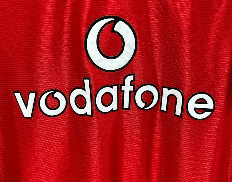 Manchester United 2000/2002 Retro Manchester United Home Football Shirt 2000/2002 — 5