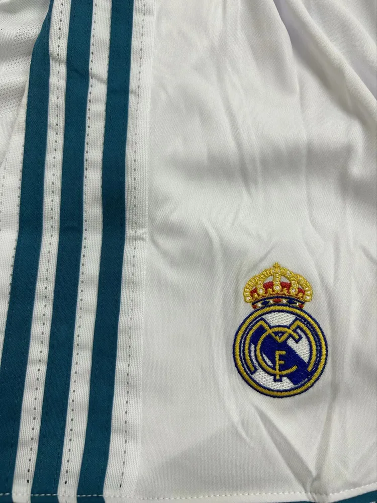Real Madrid 2017/2018 Retro Real Madrid Home Football Shirt Kids Size 2017/2018 — 7