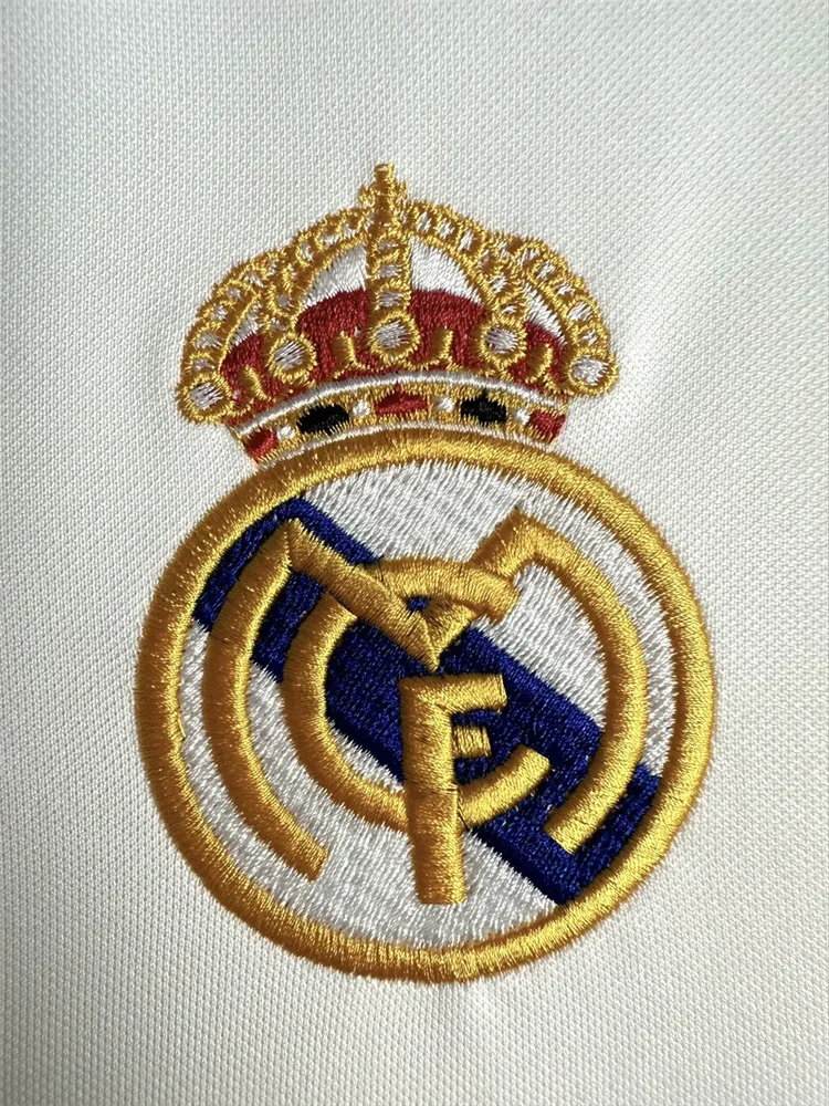 Real Madrid 2001/2002 Retro Real Madrid Local Camiseta de fútbol 2001/2002 — 7