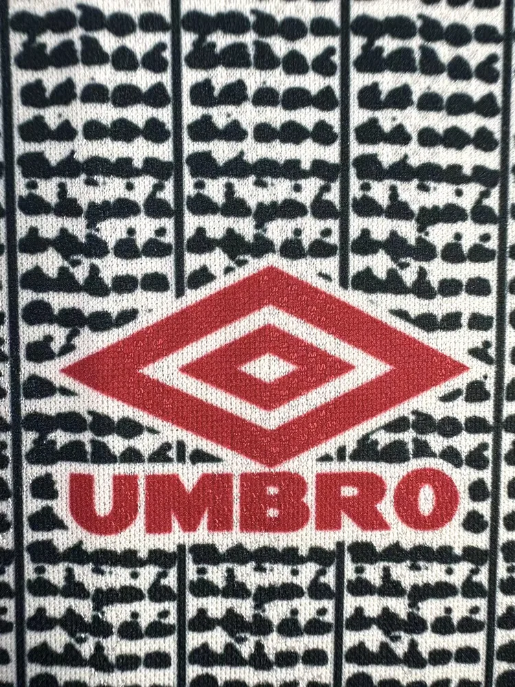 Manchester United 1995/1996 Retro Manchester United Away Football Shirt 1995/1996 — 7