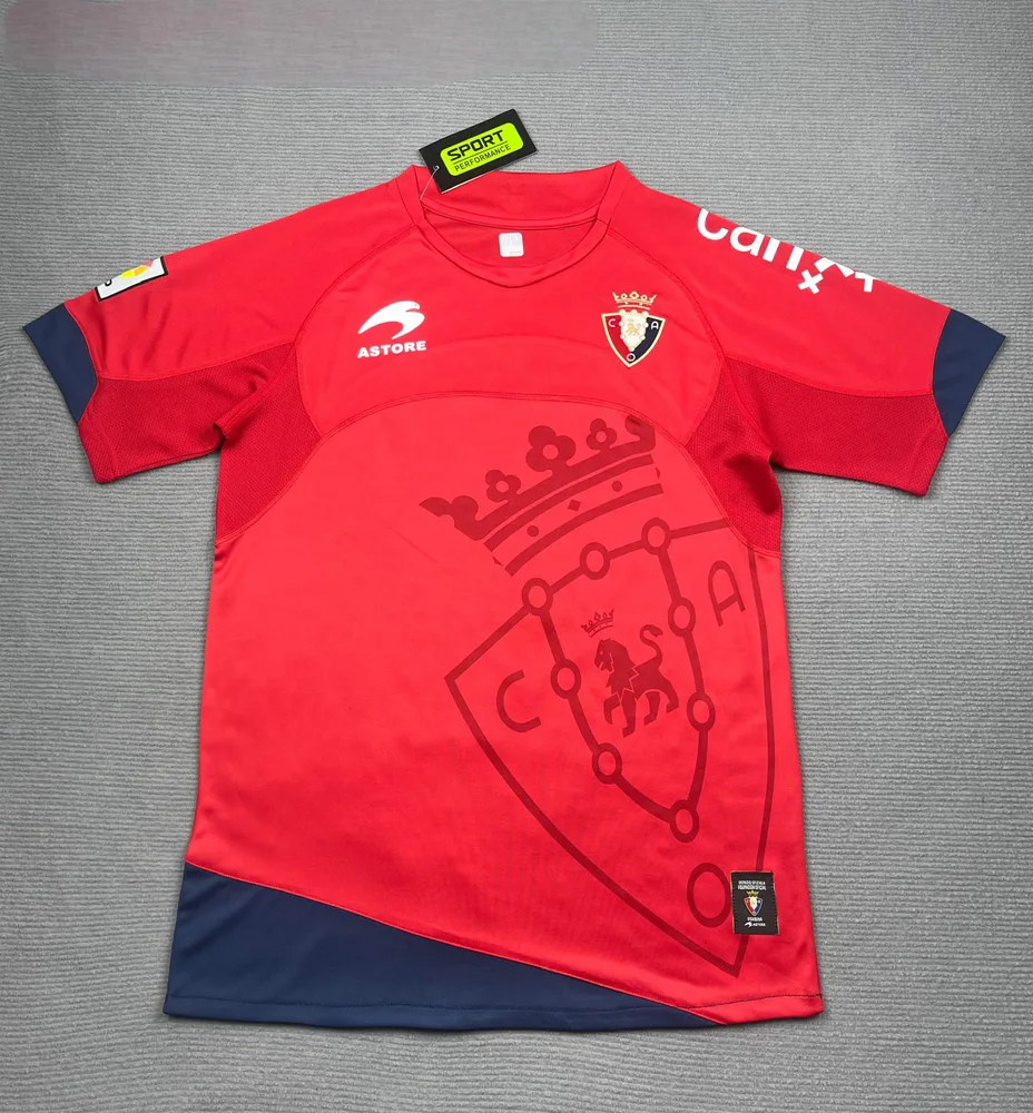 Osasuna 2010/2012 Retro Osasuna Local Camiseta de fútbol 2010/2012