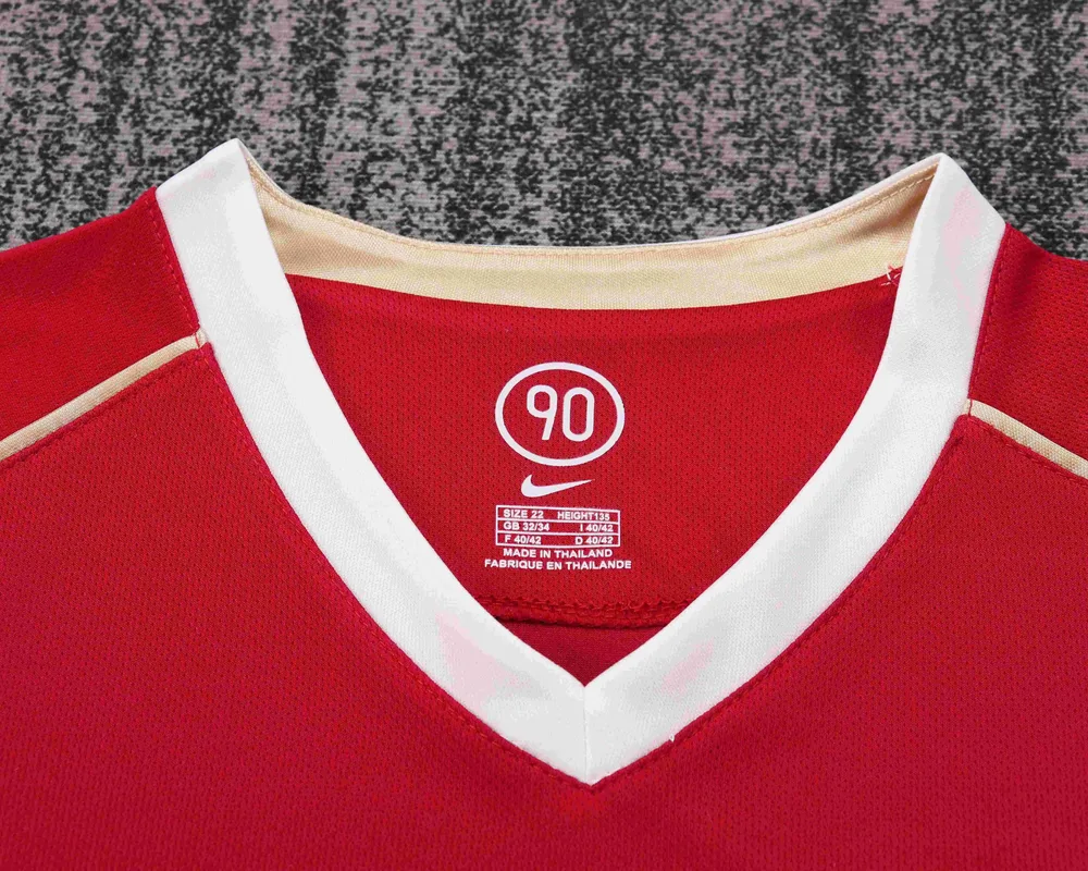 Manchester United 2006-2007 Retro Manchester United Home Football Shirt Kids Size 2006/2007 — 3