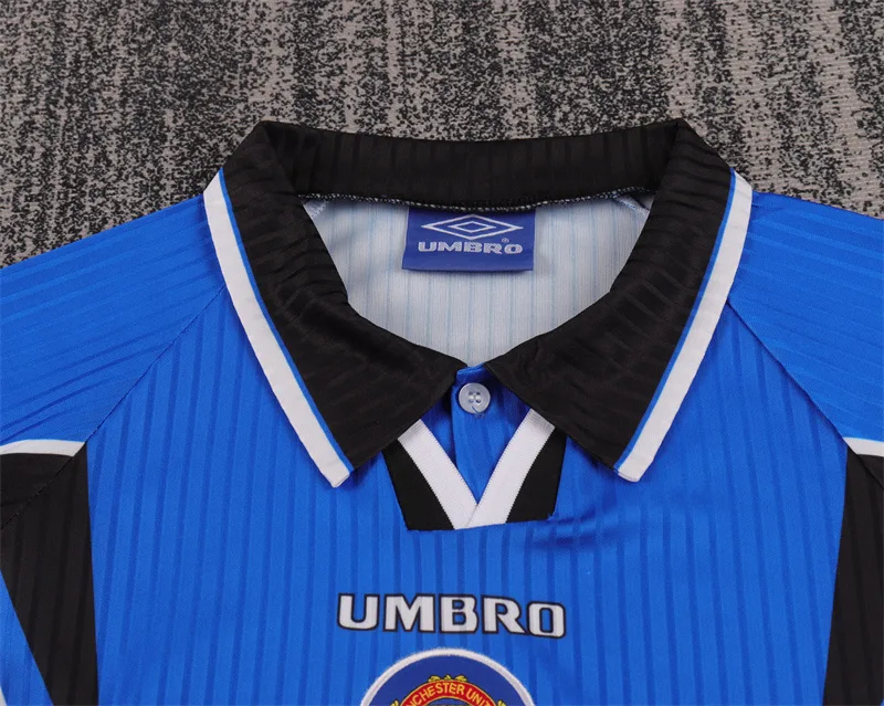 Manchester United 1996/1998 Retro Manchester United Third Away Football Shirt Kids Size 1996/1998 — 3