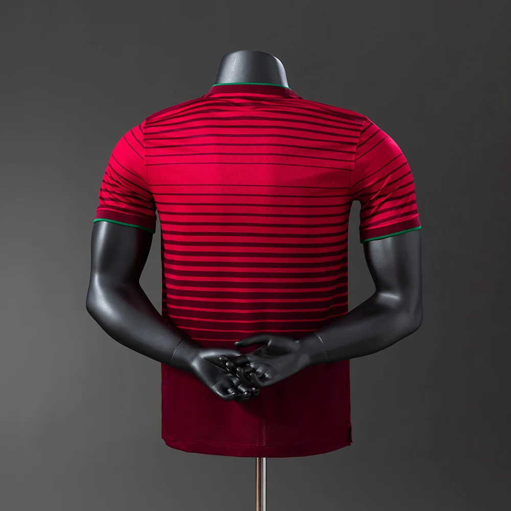 Portugal 2014 Retro Versión jugador Portugal Local Jersey 2014 — 2