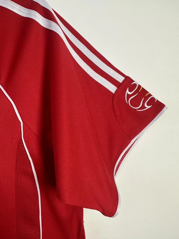 Liverpool 2006/2008 Retro Liverpool Champions League version Camiseta de fútbol Local 2006/2008 — 11