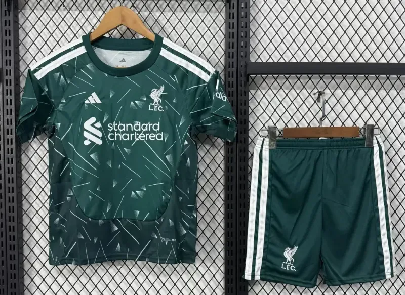 Liverpool 2026/2027 Liverpool goalie Football Jersey Kids Size 2026/27