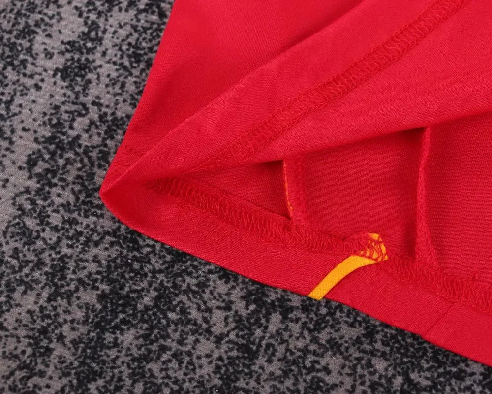 Spain 2008 Retro Spain Home Football Shirt Kids Size 2008 — 12