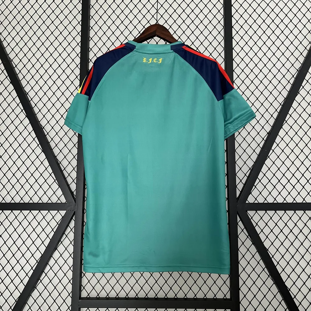 Spain 2010 Retro Spain Goalkeeper Green Soccer Shirt 2010 — 2