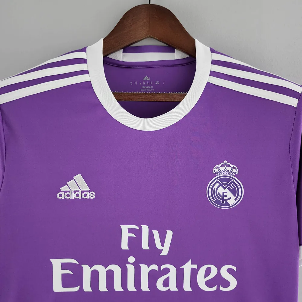 Real Madrid 2016/2017 Retro Real Madrid Visitante 2016/2017 — 3