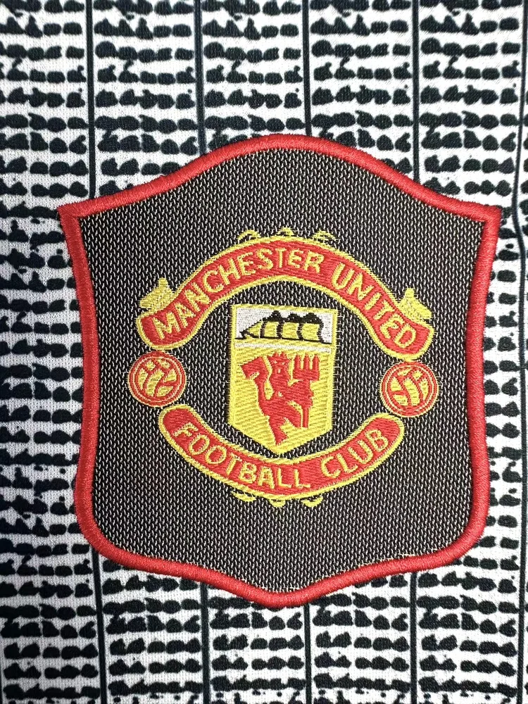Manchester United 1995/1996 Retro Manchester United Away Football Shirt 1995/1996 — 6