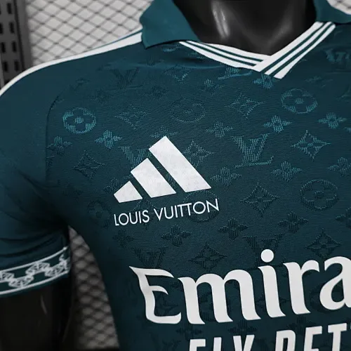 Real Madrid 2026/2027 Versión jugador Real Madrid Edición especial 05 Camiseta de fútbol 2026/27 — 4