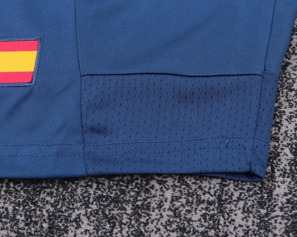 Spain 2012 Retro Spain Home Football Shirt Kids Size 2012 — 13