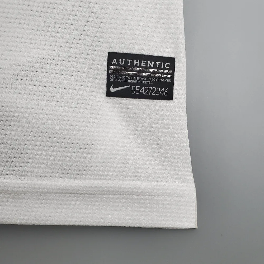 Manchester United 2013/2014 Retro Manchester United Third Away Football Shirt 2013/2014 — 9