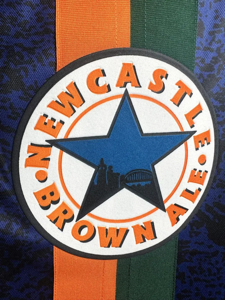 Newcastle 1996-1998 Retro Newcastle United Visitante Camiseta de fútbol 1996/1998 — 4